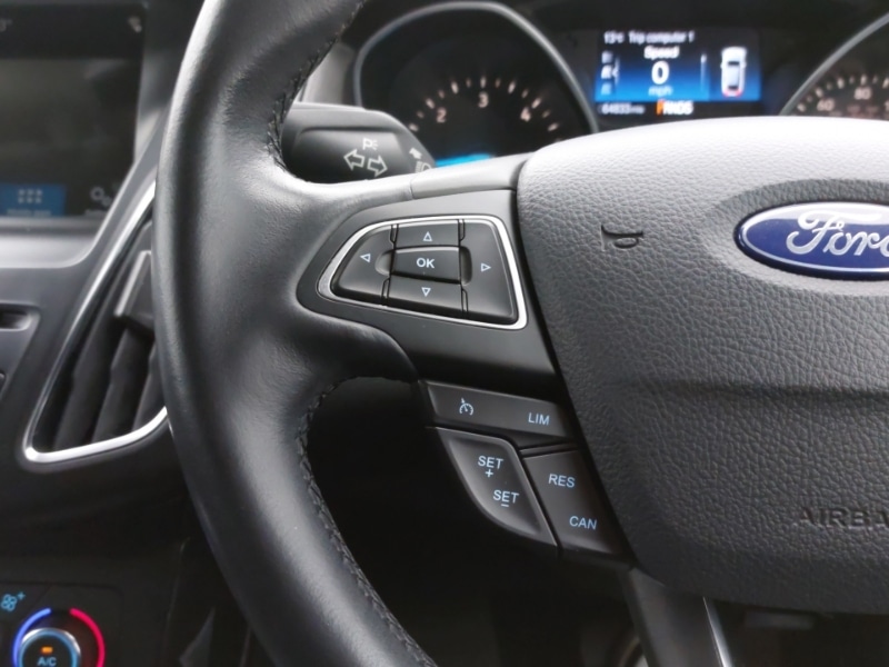 Used Ford Focus 2017 for sale - 76880139: Photo 17