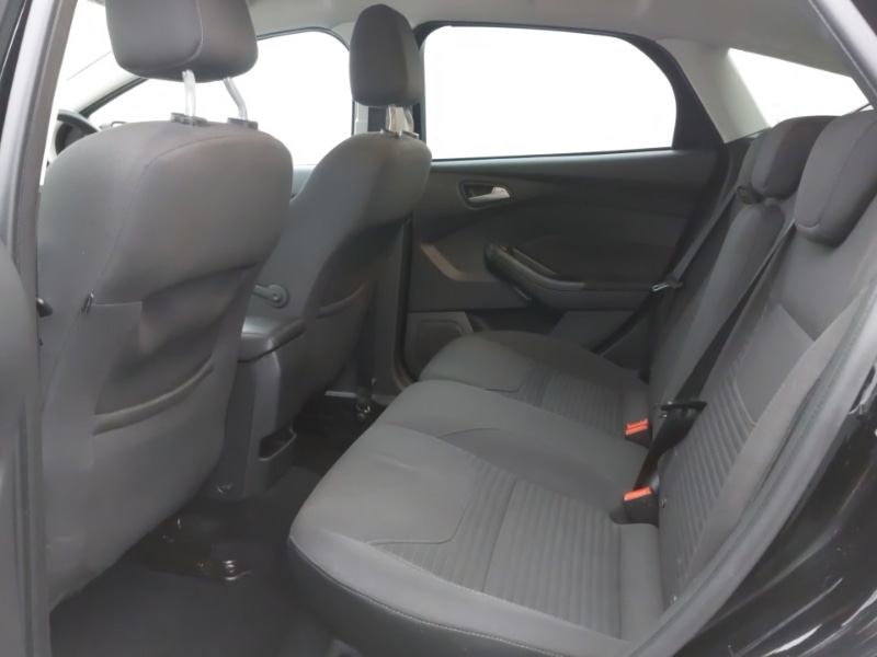 Used Ford Focus 2017 for sale - 76880139: Photo 6