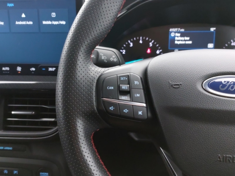 Used Ford Focus 2023 for sale - 78093662: Photo 17