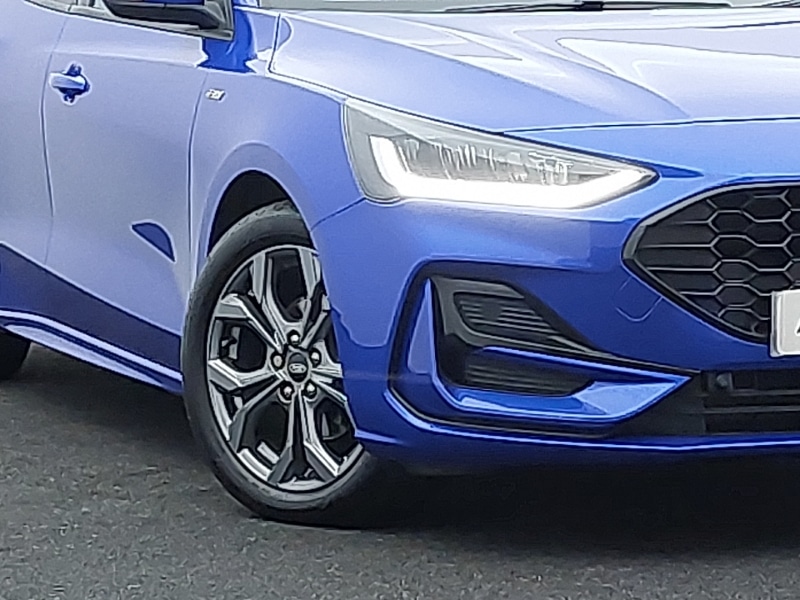 Used Ford Focus 2023 for sale - 78093662: Photo 9