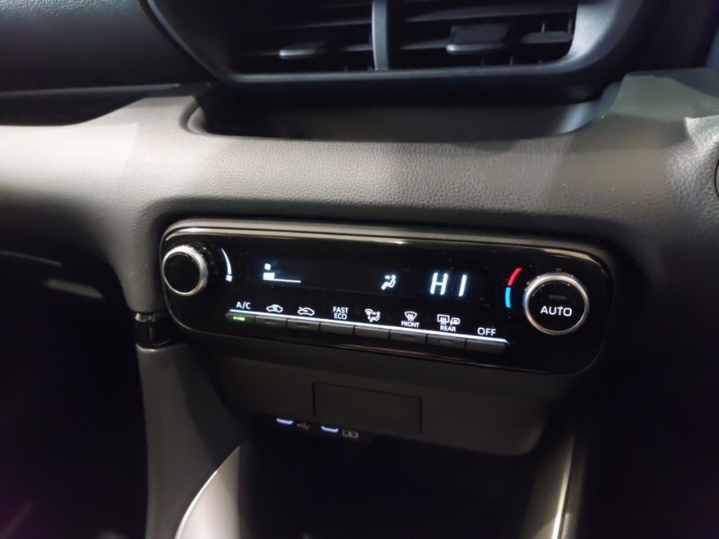 Used Mazda Mazda2 HYBRID 2024 for sale - 76471780: Photo 15