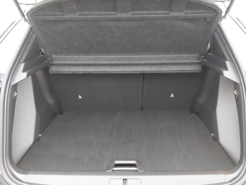 Used Peugeot 2008 2022 for sale - 77907897: Photo 8