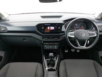 Used Volkswagen T-Cross 2021 for sale - 78065837: Photo