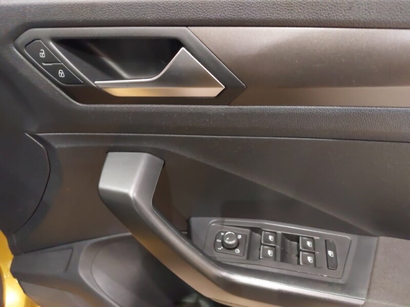 Used Volkswagen T-Roc 2018 for sale - 78065780: Photo 10