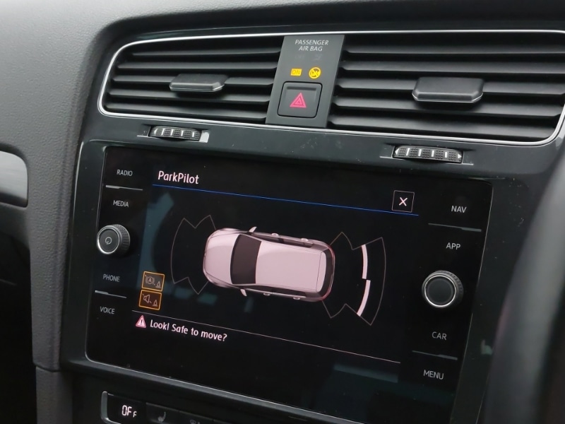 Used Volkswagen Golf 2020 for sale - 76384021: Photo 13