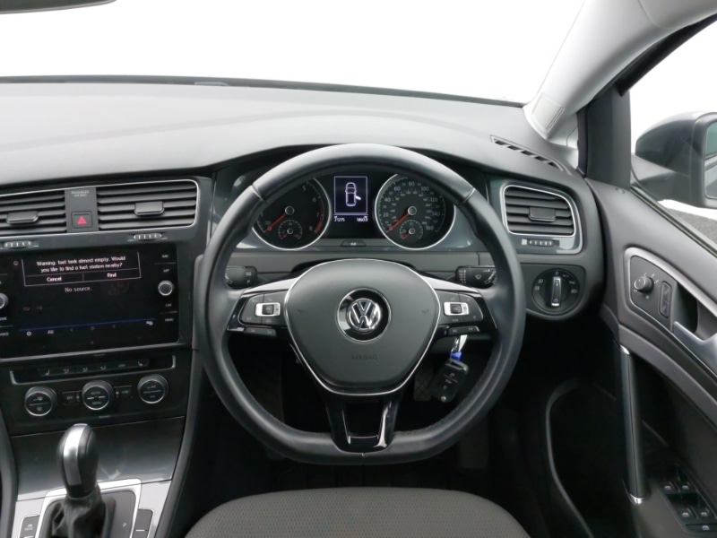 Used Volkswagen Golf 2020 for sale - 76384021: Photo 7