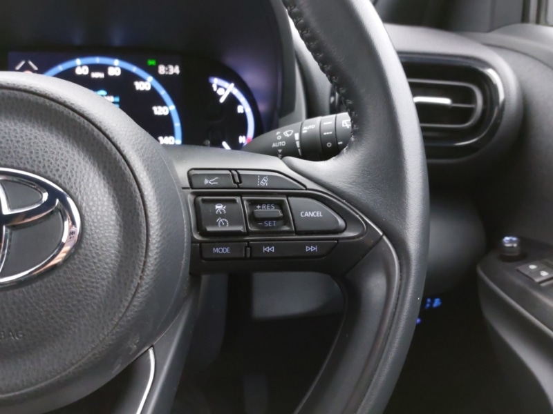 Used Toyota Yaris Cross 2023 for sale - 78126308: Photo 18