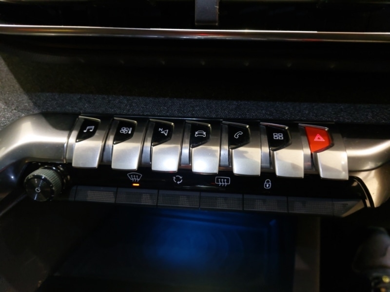 Used Peugeot 3008 2019 for sale - 77623741: Photo 17