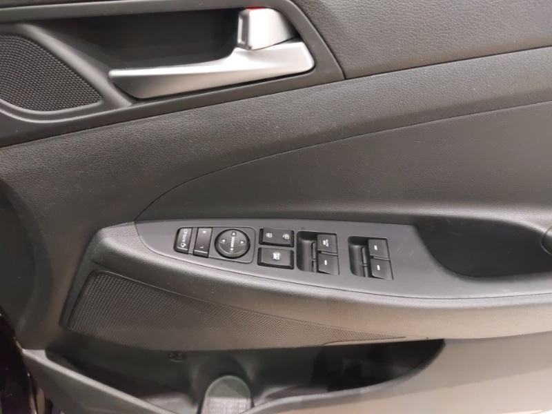 Used Hyundai TUCSON 2017 for sale - 78066047: Photo 10