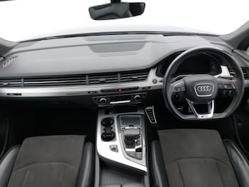 Used Audi Q7 2019 for sale - 76408215: Photo