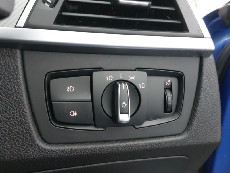 Used BMW 3 Series 2017 for sale - 76760910: Photo 19