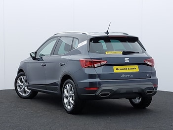 Used SEAT Arona 2025 for sale - 77299509: Photo