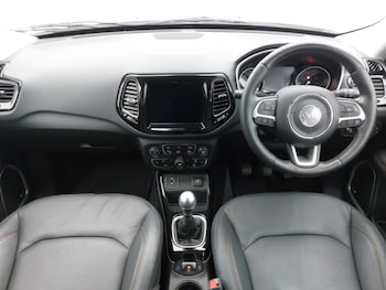 Used Jeep Compass 2021 for sale - 76282143: Photo