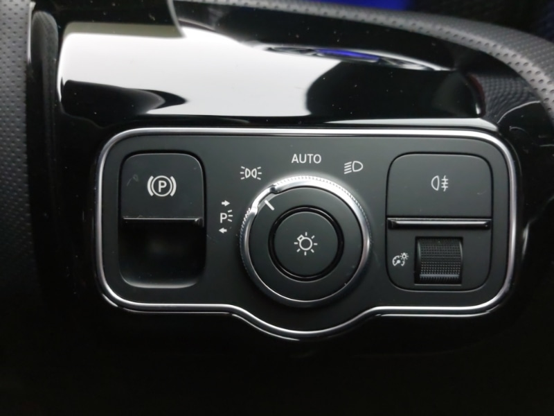 Used Mercedes-Benz A-Class 2019 for sale - 77777169: Photo 19