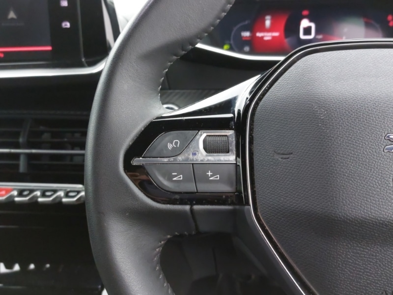 Used Peugeot 2008 2023 for sale - 76188369: Photo 17