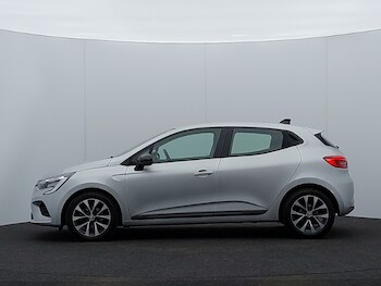 Used Renault Clio 2023 for sale - 78066063: Photo