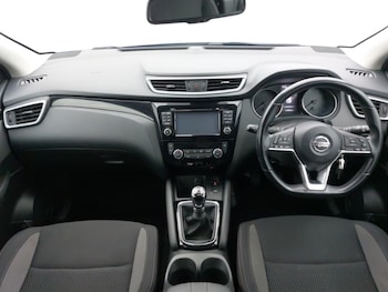 Used Nissan Qashqai 2018 for sale - 79274138: Photo