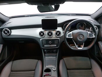 Used Mercedes-Benz GLA 2018 for sale - 78499042: Photo