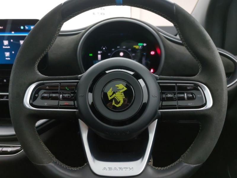 Used Abarth 500 2023 for sale - 78113235: Photo 18