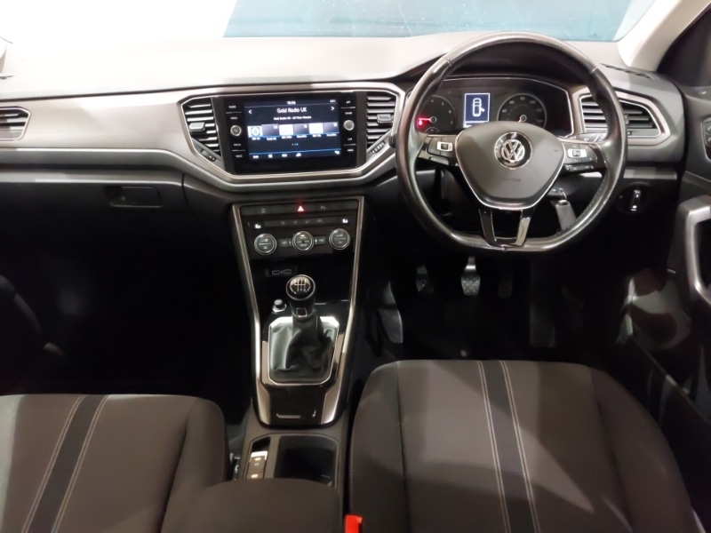 Used Volkswagen T-Roc 2018 for sale - 78061219: Photo 2