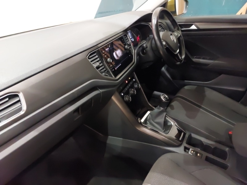 Used Volkswagen T-Roc 2018 for sale - 78061219: Photo 5