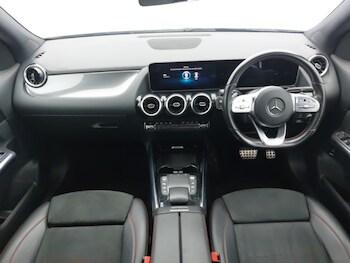Used Mercedes-Benz GLA 2021 for sale - 78675167: Photo