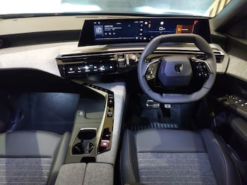 Used Peugeot 3008 2025 for sale - 76556465: Photo