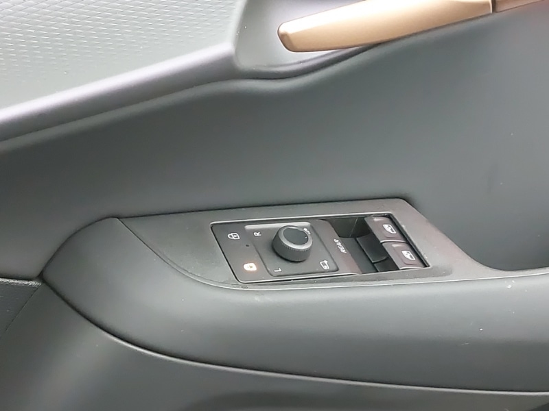 Used Cupra Tavascan 2025 for sale - 76493488: Photo 19