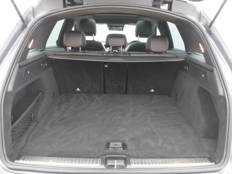 Used Mercedes-Benz GLC 2018 for sale - 77731408: Photo 8