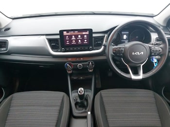 Used Kia Stonic 2023 for sale - 75775549: Photo