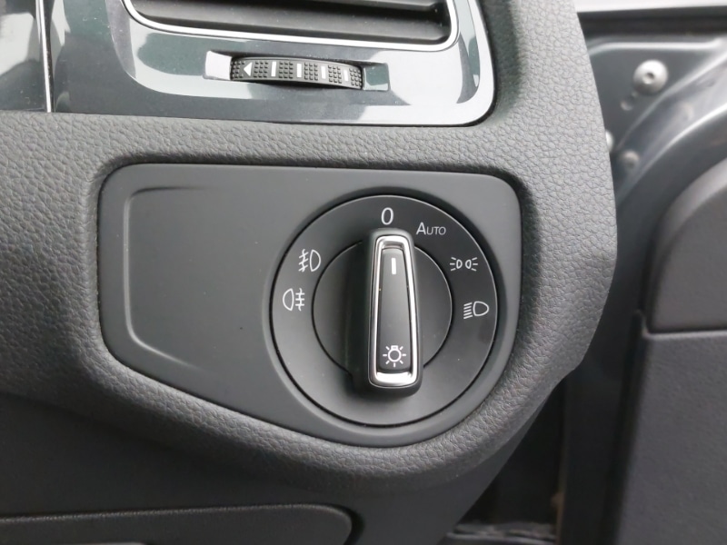 Used Volkswagen Golf 2020 for sale - 77975007: Photo 19