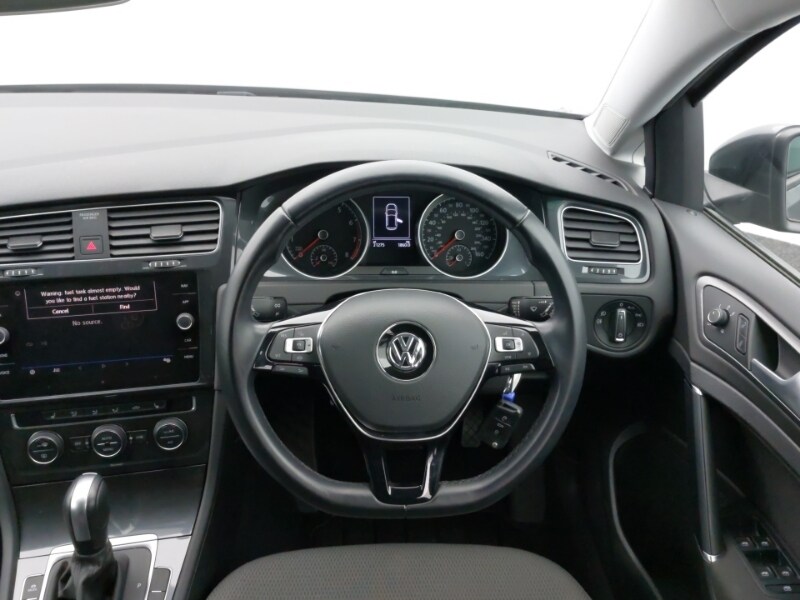 Used Volkswagen Golf 2020 for sale - 77975007: Photo 7