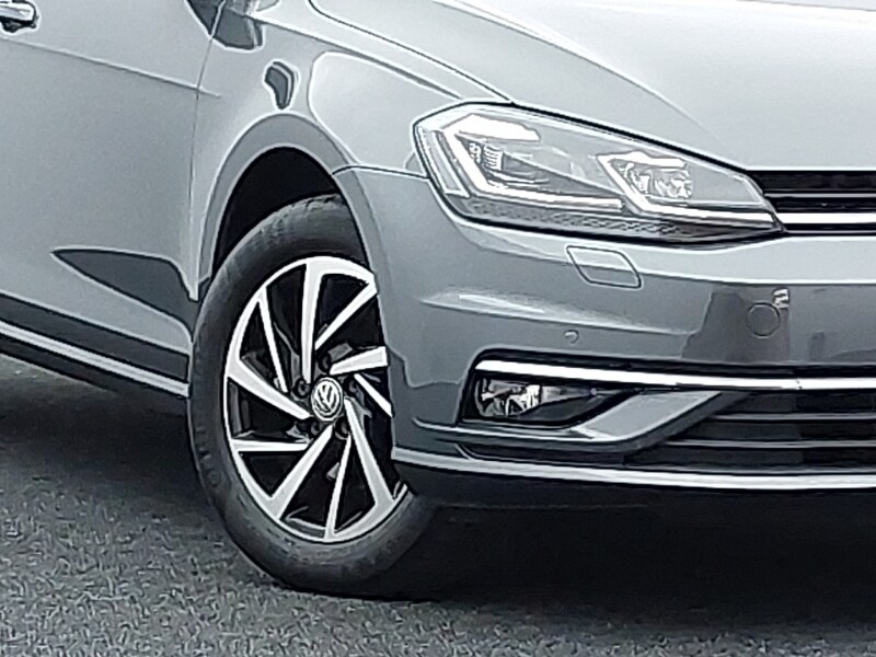 Used Volkswagen Golf 2020 for sale - 77975007: Photo 9