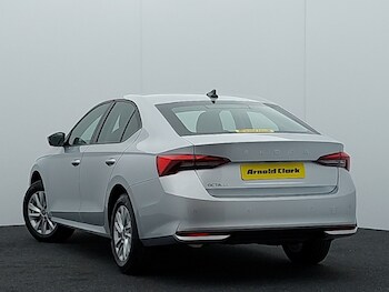 Used Skoda Octavia 2025 for sale - 76217971: Photo
