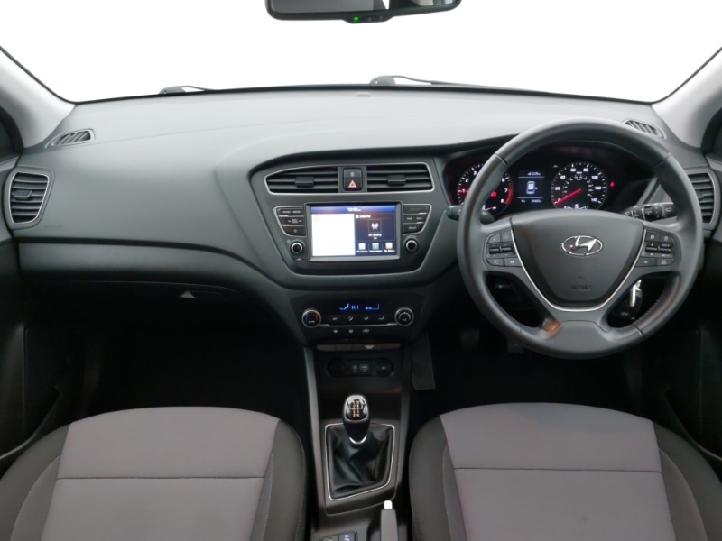 Used Hyundai i20 2019 for sale - 78147468: Photo 2