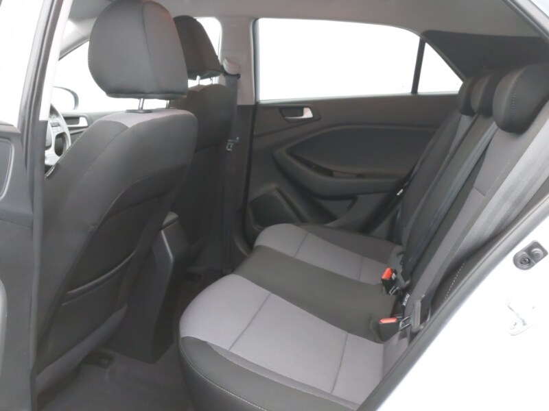 Used Hyundai i20 2019 for sale - 78147468: Photo 6