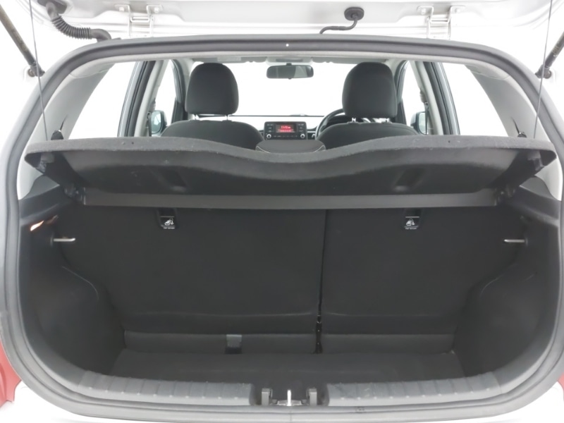 Used Kia Picanto 2018 for sale - 76054195: Photo 8