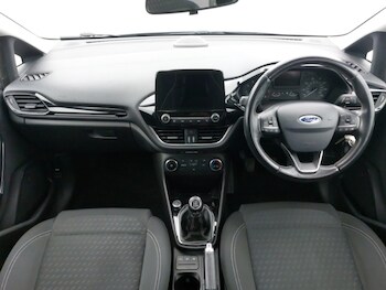 Used Ford Fiesta 2017 for sale - 78377951: Photo