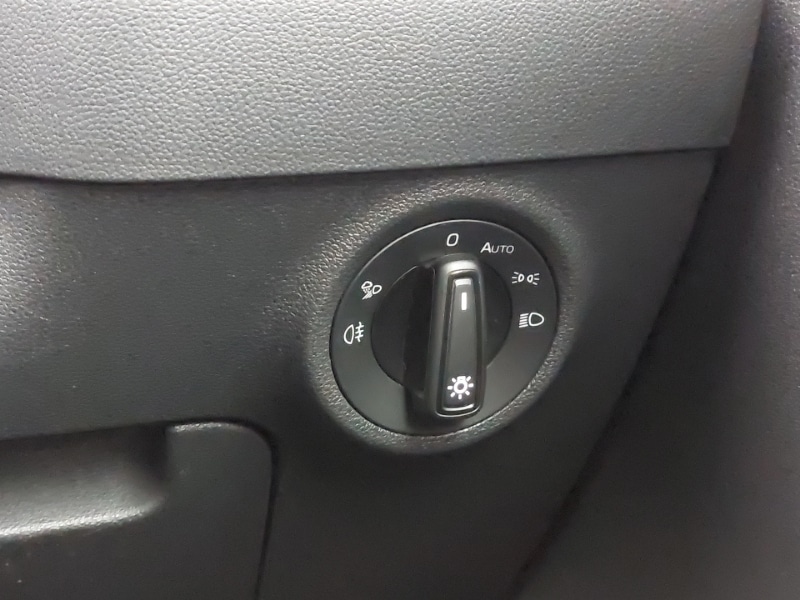 Used Skoda Karoq 2024 for sale - 76465275: Photo 19