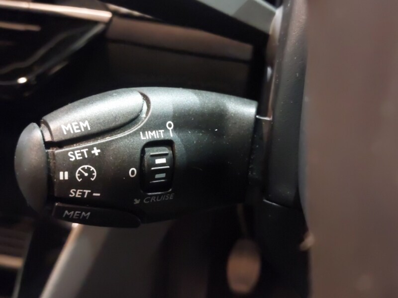 Used Peugeot 2008 2023 for sale - 77115163: Photo 19