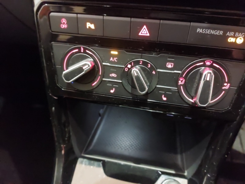 Used Volkswagen T-Roc 2021 for sale - 77522737: Photo 18