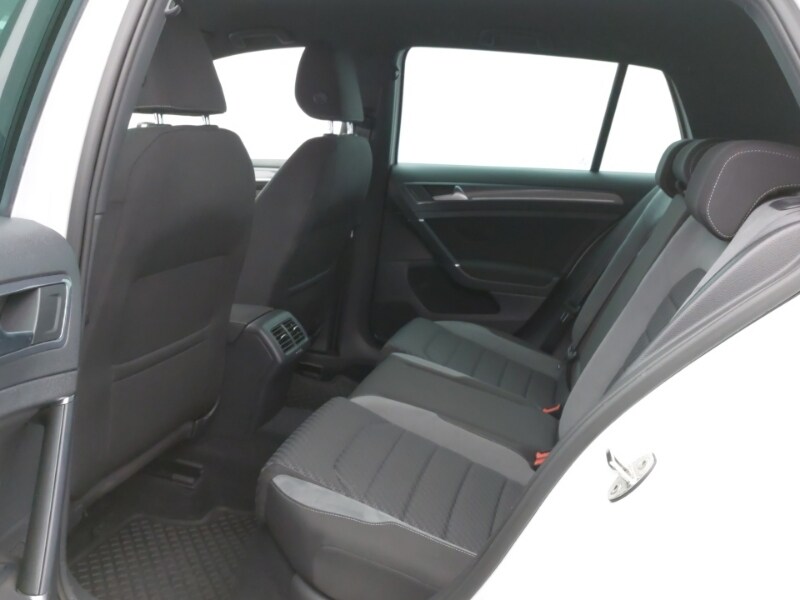 Used Volkswagen Golf 2020 for sale - 77652364: Photo 6