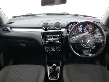 Used Suzuki Swift 2021 for sale - 78173012: Photo