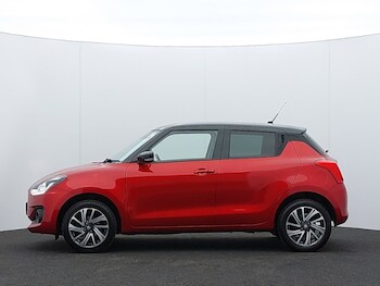 Used Suzuki Swift 2021 for sale - 78173012: Photo