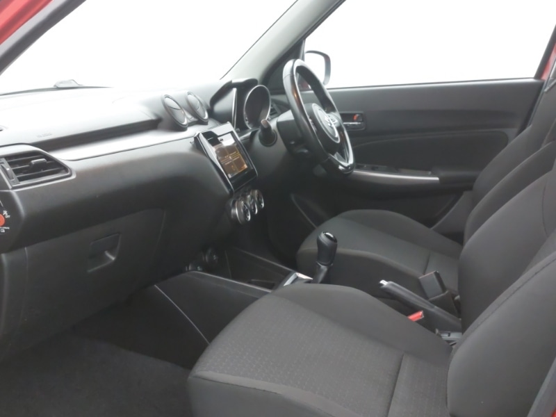 Used Suzuki Swift 2021 for sale - 78173012: Photo 5