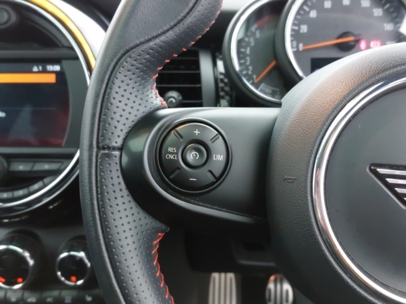 Used MINI Hatch 2019 for sale - 76397504: Photo 17