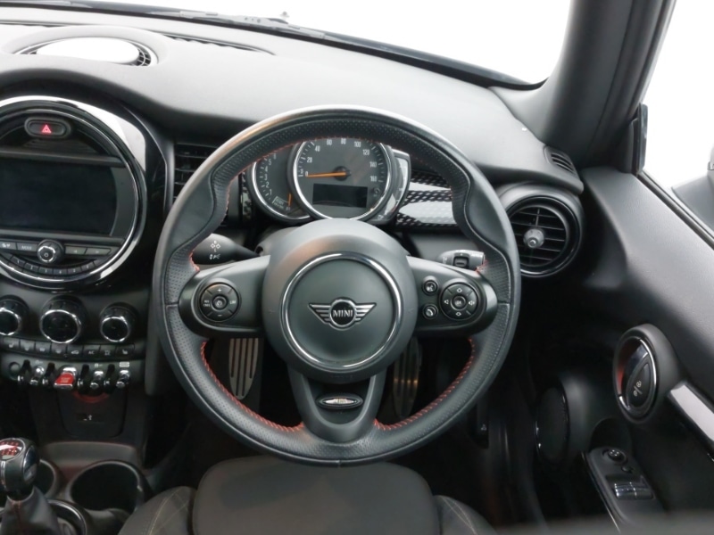 Used MINI Hatch 2019 for sale - 76397504: Photo 7