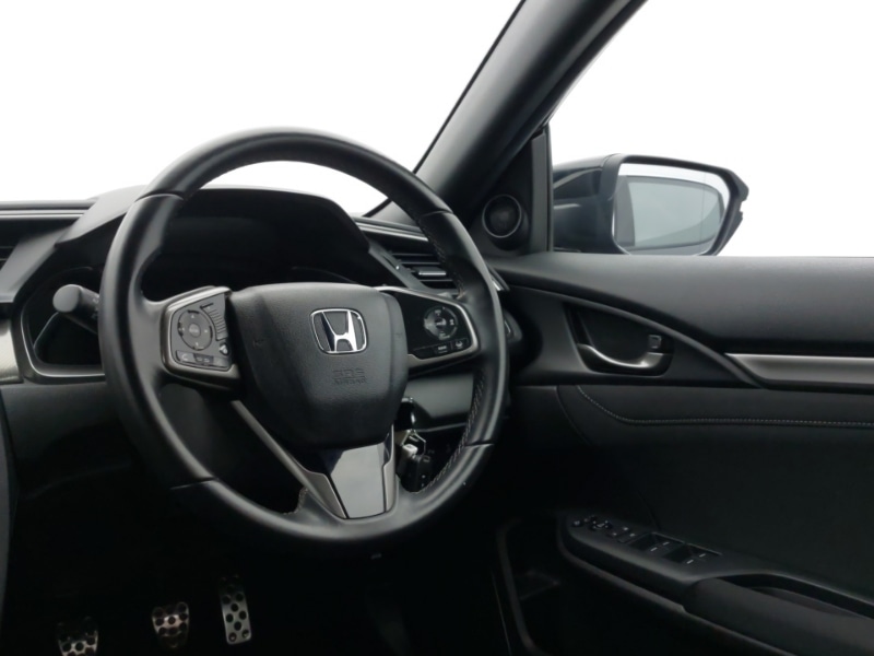 Used Honda Civic 2018 for sale - 76629046: Photo 10