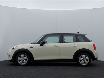 Used MINI Hatch 2021 for sale - 76431511: Photo