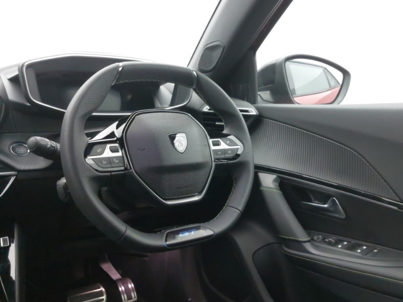 Used Peugeot 2008 2025 for sale - 76602611: Photo 10